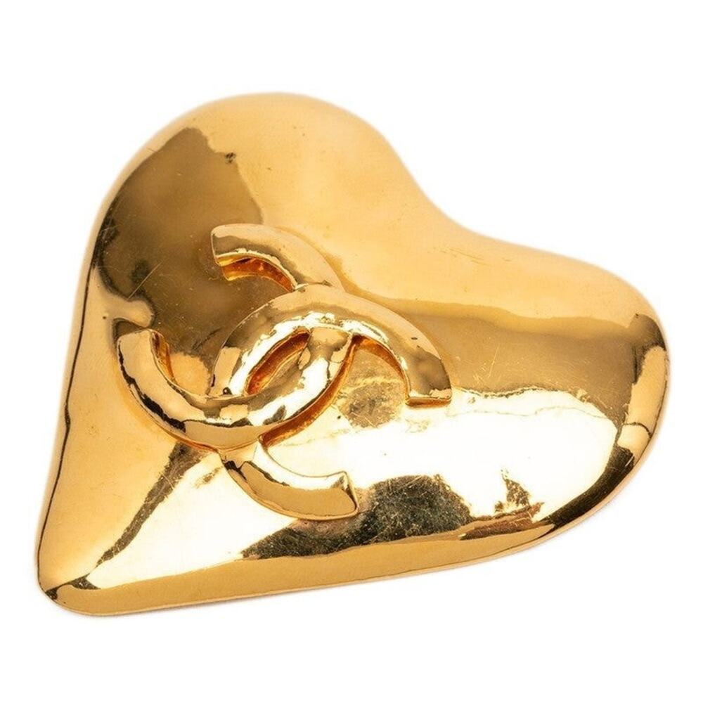 Chanel CC Logo Heart Motif Brooch Gold Plated